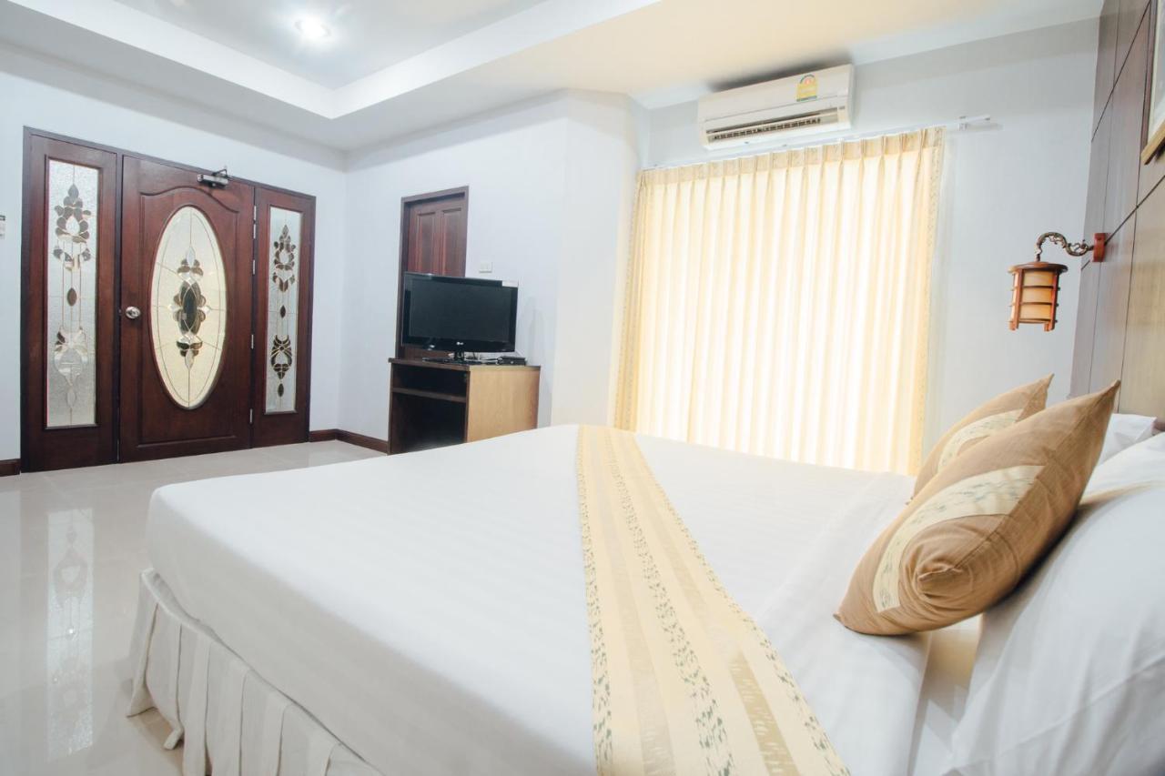 Iyara Hua Hin Lodge Экстерьер фото